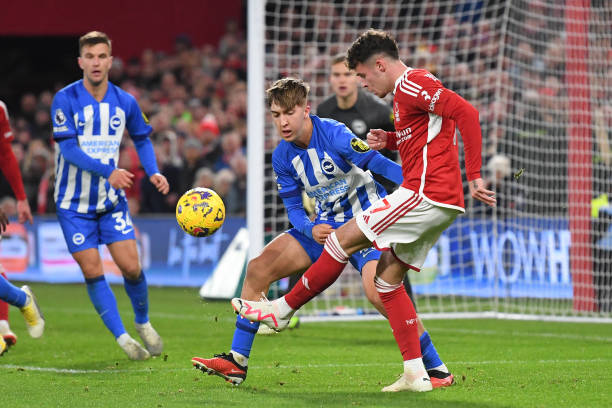 一幫年輕小 一幫年輕小