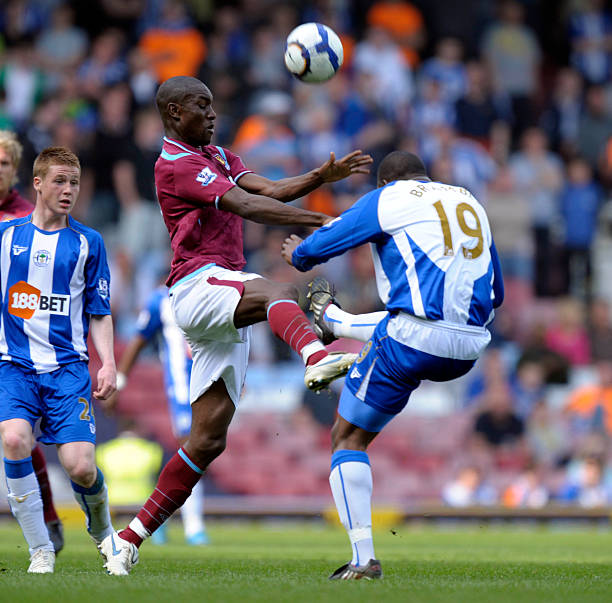 精准长传背 精准长传背