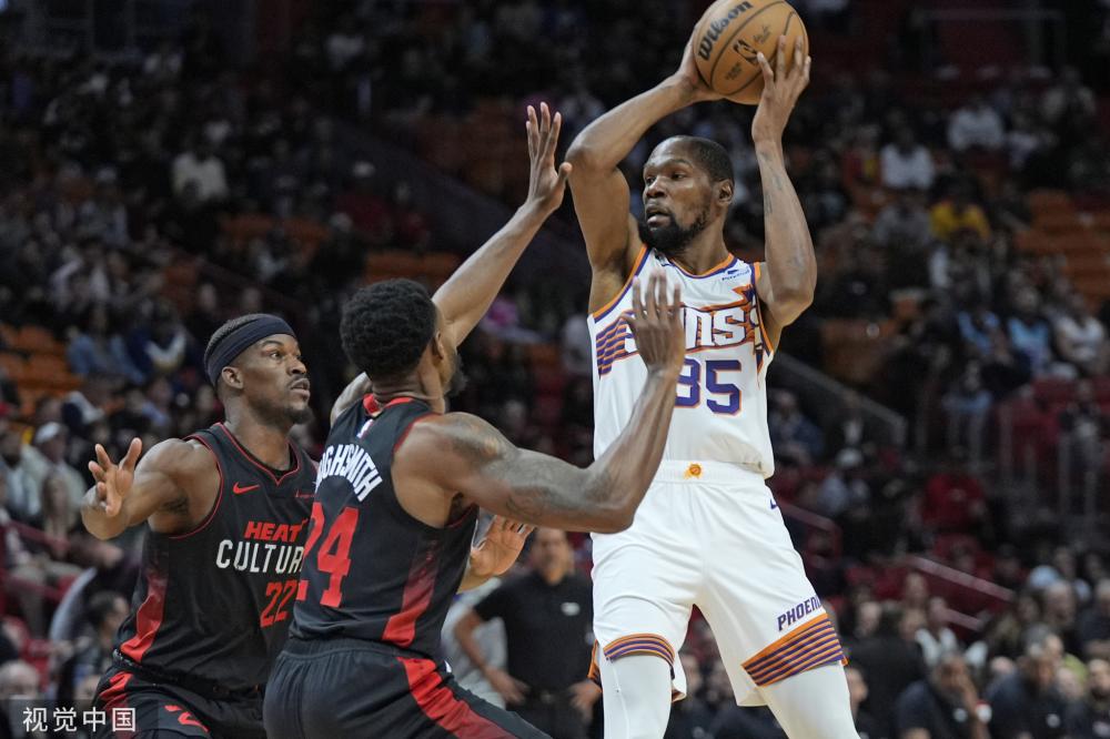 生活在一个 生活在一个